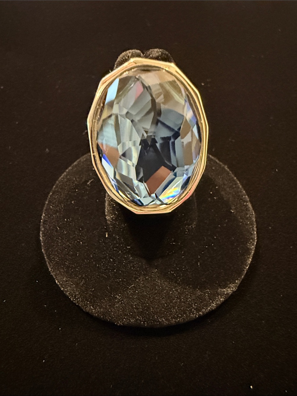 Swarovski Cocktail Ring with Faceted Blue Crystal Oval, size 7, NWT